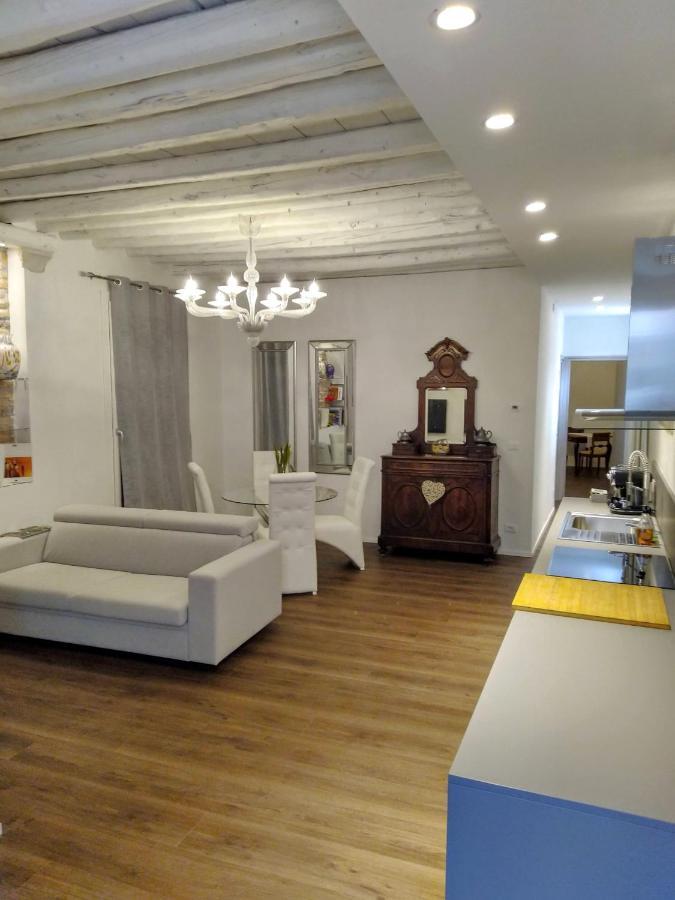 Sara S Luxury Home Five Minutes From Piazza San Marco 베니스 외부 사진