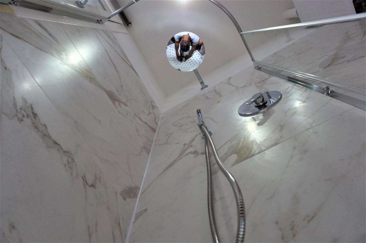 Sara S Luxury Home Five Minutes From Piazza San Marco 베니스 외부 사진