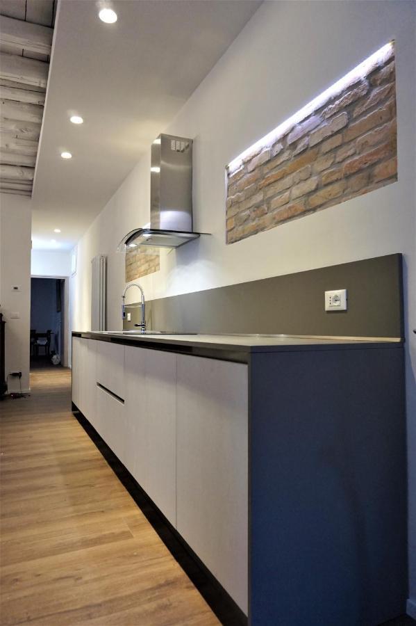 Sara S Luxury Home Five Minutes From Piazza San Marco 베니스 외부 사진